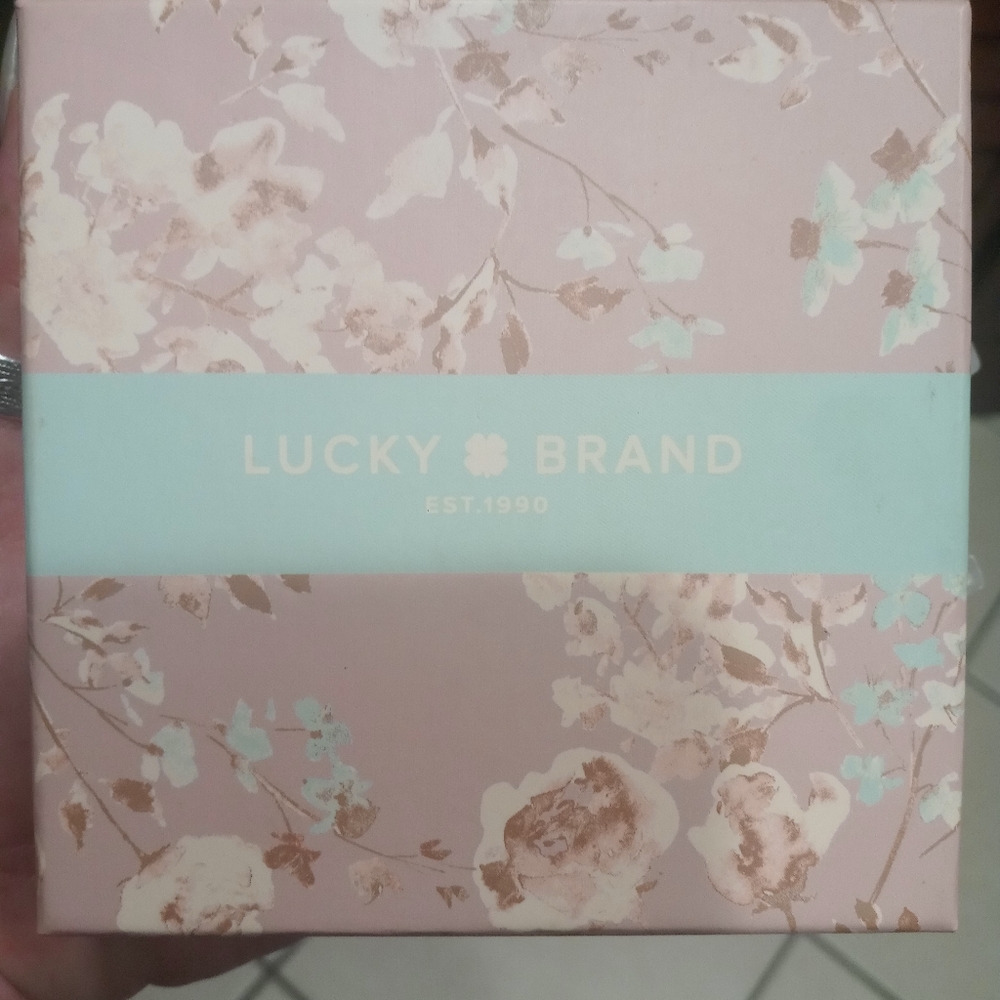 Lucky Brand earrings - Picture 3 of 3